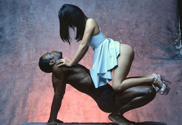 Общение между мужчиной и женщиной (Галерея фото: Эротика)