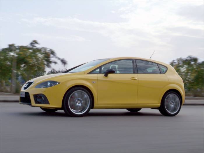 SEAT Leon Cupra (Галерея фото: Автомобили)