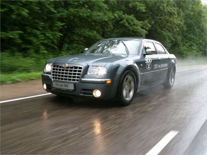 Chrysler 300C (Галерея фото: Автомобили)