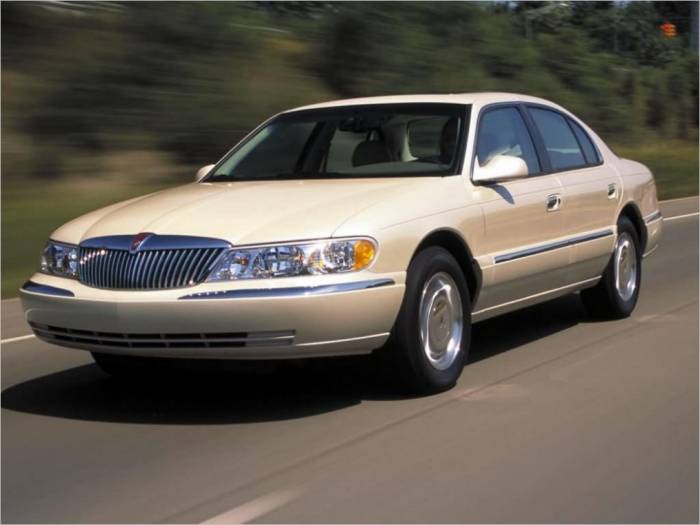 Lincoln Continental (Галерея фото: Автомобили)
