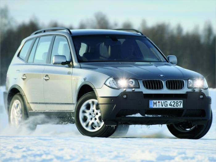 BMW X3 (Галерея фото: Автомобили)