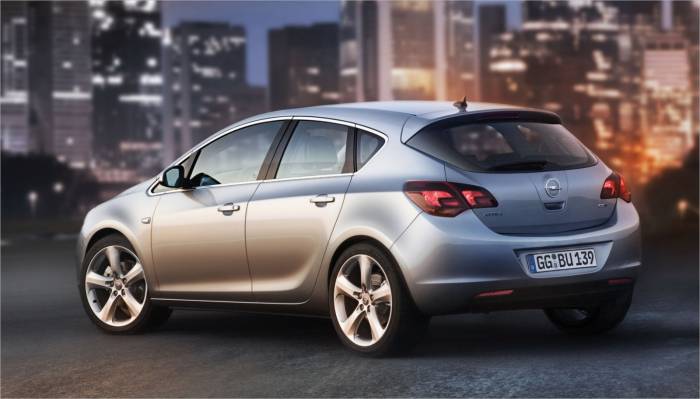 Opel Astra New (Галерея фото: Автомобили)