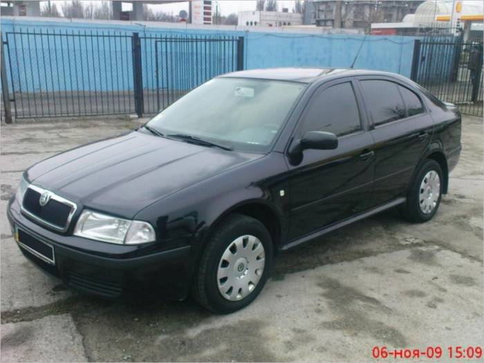 Skoda Octavia Tour (Галерея фото: Автомобили)